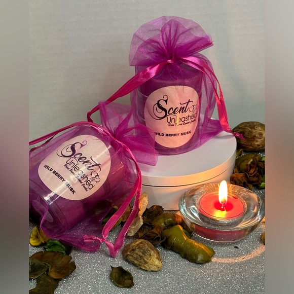 WILD BERRY MUSK, SCENT UNLEASHED LLC LUXURY HAND POURED SCENTED CANDLES - Picture 3 of 3